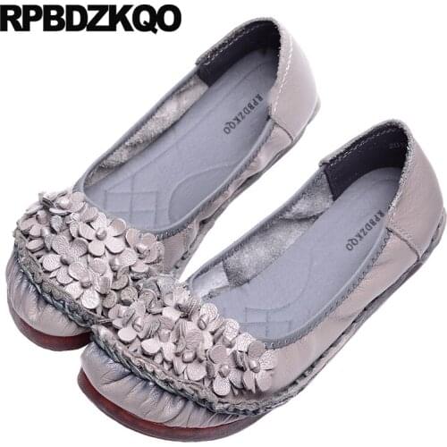 Women china large size wide fit round toe ladies designer flower slip on flats elderly floral traditional chinese shoes grey