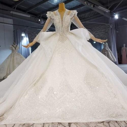 Flowers 3d V Neck Lace Wedding Dress 2021 Ball Gown Bridal Long Sleeveless Women Indian Ivory Wedding Bouquet Gown New Wedding