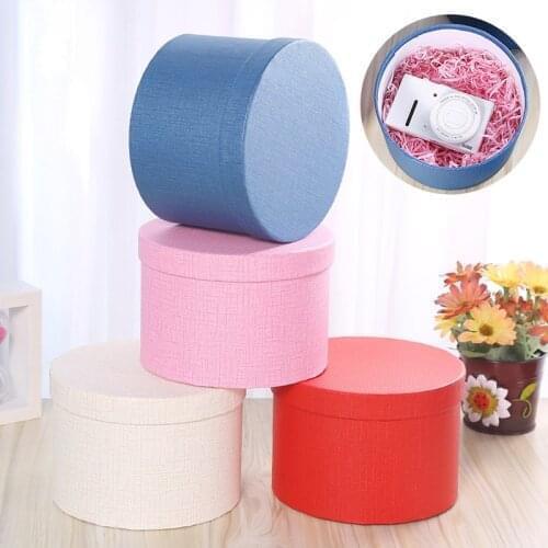 Round Flower Paper Boxes Lid Hug Florist Flower Hold The Bucket Gift Packaging Box Gift Candy Bar Party Wedding Gift Storage Box