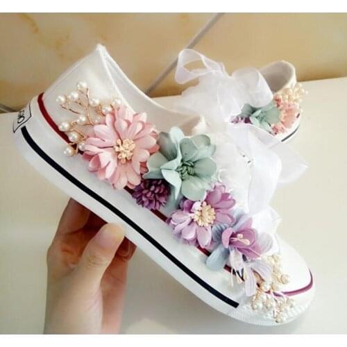 New Cozy Fantasy Seven-color Flower Pearl Austria Rhinestone Yarn Lace Thick sole Single shoes Canvas shoes women girl