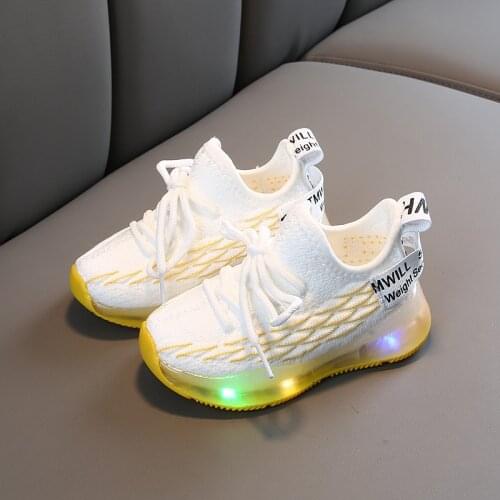 Children Shoes Girls Boys LED Sneakers With Light Kids Casual Shoes Breathable Glowing Sneakers Baby Toddler Shoes 1-6 Year Old