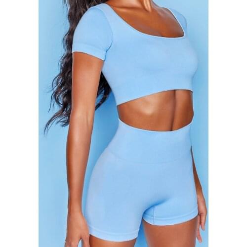 Light Color Yoga Sets Athletic Wear for Women Fitness Clothing Gym Seamless Leggings Biker Shorts Set Workout Clothes for Women