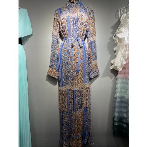 LANMREM Women Long Dresses Famale 2021 New Vintage Stand Collar Loose Slimming Belt Pleated Long Sleeve Printed 135CM YJ847