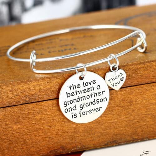 Bespmosp 12PCS/Lot Wholesale The Love Between A Grandmother And Grandson Is Forever Heart Pendant Bracelet Bangle Family Charm
