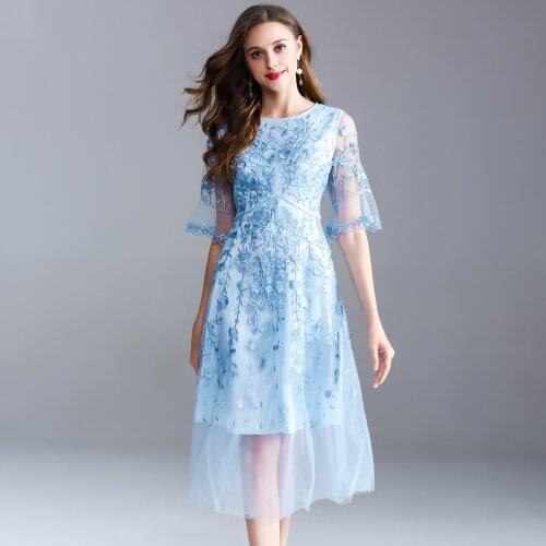2019 new summer dress skirt "women round neck embroidery gauze sleeves evening gown dresses party dress blue red Romantic style
