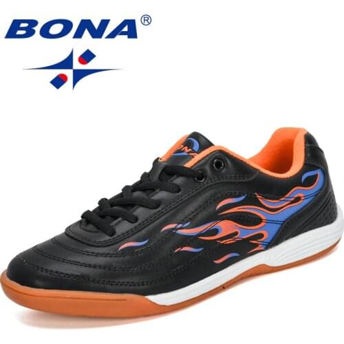 BONA 2019 New Designer Fashion Style Soccer Boots Men Athletic Shoes Training Football Sneakers Man Outdoor Jooging Footwear