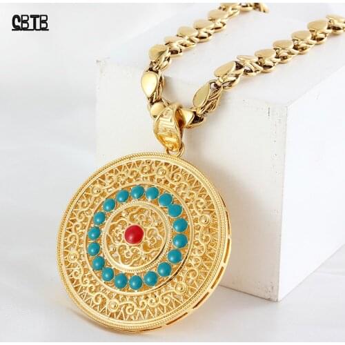 Arab Woman Round Gold Pendant Necklace Muslim Islam Luxury Jewelry Wedding Holiday Gift Women Exquisite Necklace Wholesale