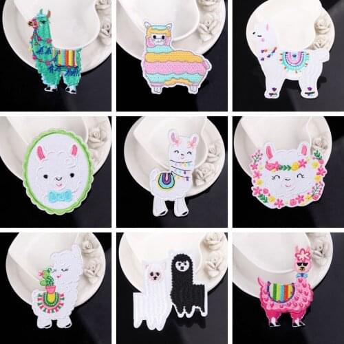 Cute Alpaca Sheep Iron On Patches For Clothing Cartoon Patch Embroidered Patches T-Shirt Fabric Patch Sticker Applique On Clothe