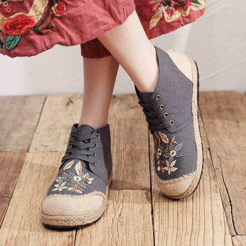 2020 New fashion lace up women cloth shoes middle top casual womens short boots winter thick soled round head embroidered shoes
