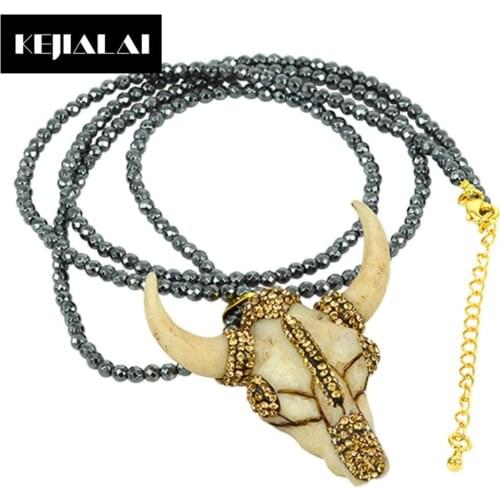 2017 Ethnic Vintage Goat Head Pendant Necklace Cow Bull Ox Head Charm Pave with Rhinestone Glass Crystal Beads Chain Best Gift