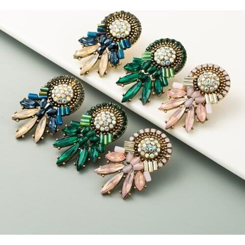 HI MAN New Bohemian Vintage Color Crystal Drop Earrings Woman Crystal Pavé Elegant Traditional Accessories Delicate Jewelry