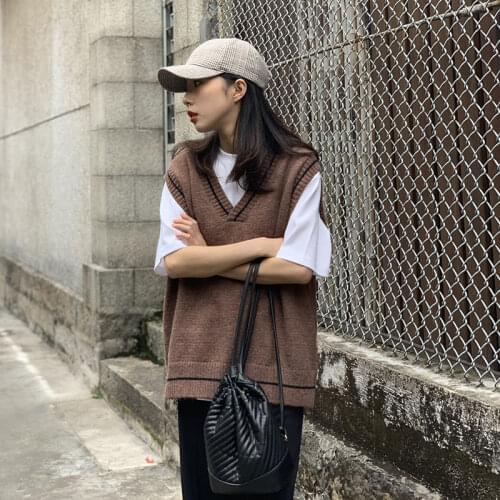 Spring and autumn trendy fashion v-neck sweater vest women Korean version loose wild sleeveless color matching pullover knit top
