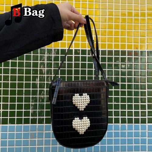 Womens Girl shoulder bag Punk Pearl love Handbag Y2K female Harajuku Retro underarm Bag messenger bag Korean half round Satchel