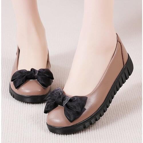 Ladies Boots Flat Bottom Thickened Outdoor Sports Walking Shoes Winter New Magic Buckle Simple Slip-on Warm Womens Cotton Shoes