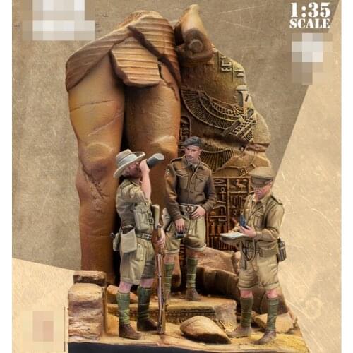 1/35 Resin Model figure GK Soldier DESERT RATS Three people including base Military theme of WWII Unassembled and unpainted kit