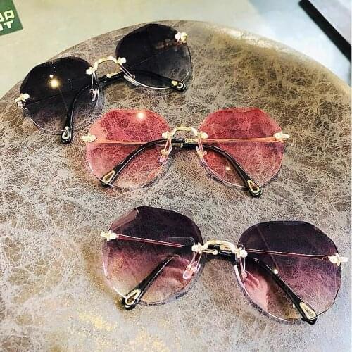 New Rimless Sunglasses Ladies Luxury Trim Gradient Color Sunglasses Ladies Retro Rimless Glasses