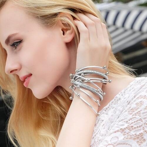 Explosive Multi-layer Pearl Leather Bracelet Women Diamond Magnetic Buckle Set Leather Bracelet Exquisite Sweet Jewelry