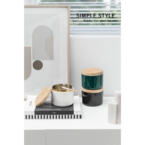 Creative and simple Nordic style ceramic ashtray with wooden cover living room office windproof fashion ashtray