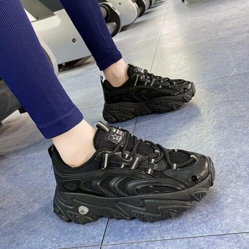 Fashion Leather Luminous Womens Sneakers Wear-resistant Thick Bottom Fitness Shoes Comfortable Running Shoes Vulcanize Shoes