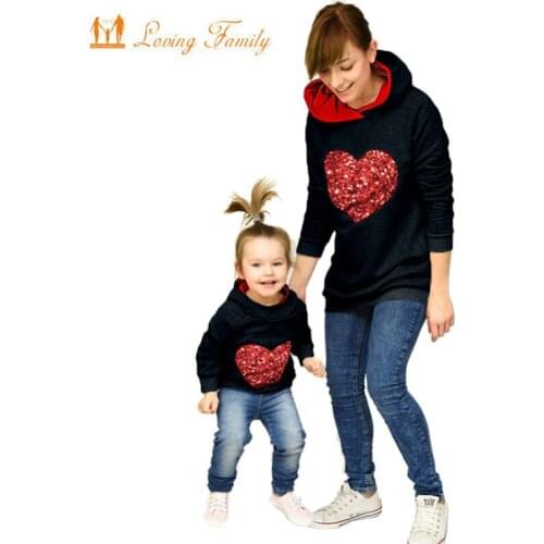 Mother Daughter Clothing Family Look Leisure Women Girl Top Heart Shape Family Matching Outfits Long Sleeve Hoodies
