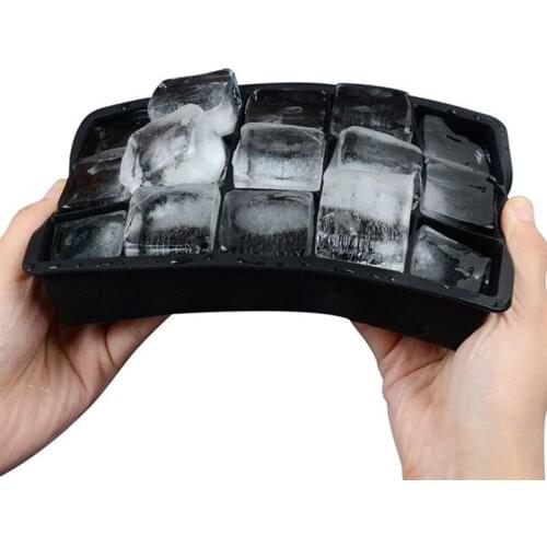 1pcs Whiskey Ice Cube Maker Trays 15-Cavity Square Shape Ice Mould Cake Pudding Chocolate Molds Silicone Kitchen Molds Tool