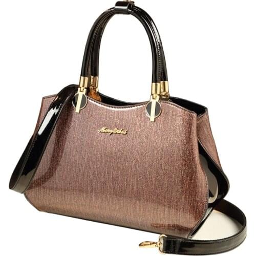 CHICTURESQUE Women's Large Clutches