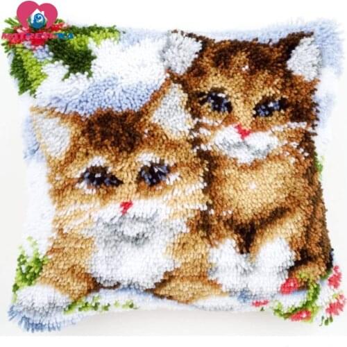 Horse cross-stitch pillow latch hook rug kitsembroidery carpet hook needlework button package crafts do it yourself home decor