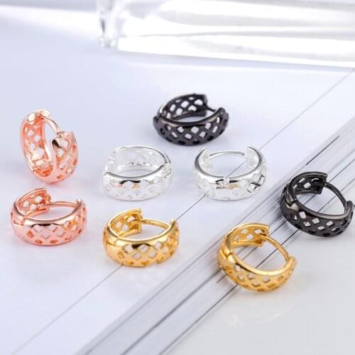 Womens Fashion Simple Style Hoop Earrings Small Hollow Thin Minimal Huggies Charming Earring Piercing Jewelry Gifts For Girls