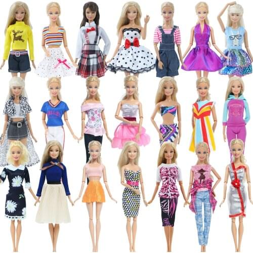 One Lot = 5 Sets Randomly Pick Fashion Lady Outfit Fashion Wear Blouse Trousers Shorts Pants Skirt Clothes for Barbie Doll