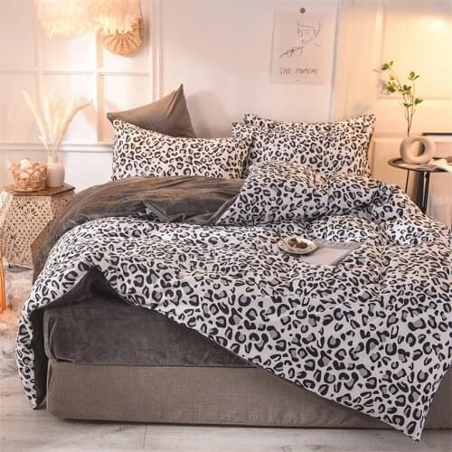 Leopard Bedclothes Quilt Cover Pillowcase 3IN1 4IN1 Bedding Set with Bed Linen Sheet Twin Full American Style Comforter Cover