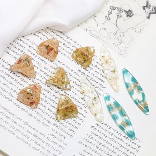 4pcs Korean elegant inlaid gold leaf immortal flower pearl transparent Earrings For Women resin patch diy jewelry accessories
