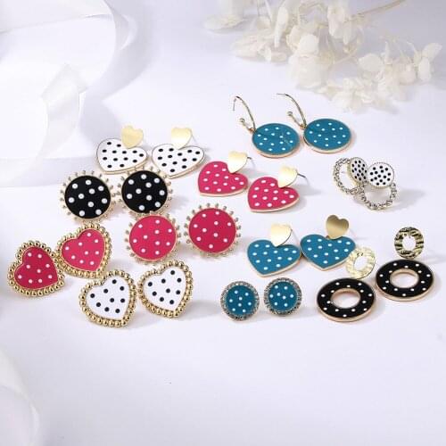 Korean Pop Love Crystal Zircon Geometric Earrings Heart Shaped Oil Dripping Metal Earrings Simple Cute Fashion Earrings Women