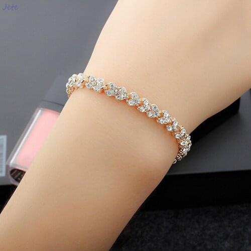Fashion Bracelet Jewelry Fashionable Glisten Female Bracelet Contracted Temperament Noble Bracelet Suit A Woman To Wear Jewelry