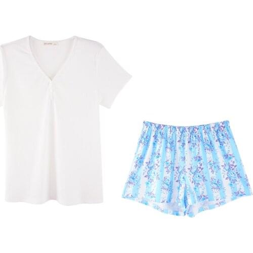 White Short Sleeve V-neck Casual T-shirt Floral Print Hot Shorts 2 Pcs Pajamas Set Spring Summer Nightwear Daily Home Clothes