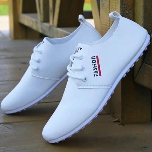 2021 Breathable Solid Color Non-Slip Mens Lightweight Driving Shoes Summer New Mens Soft-Soled Peas Shoes British Sports Shoes