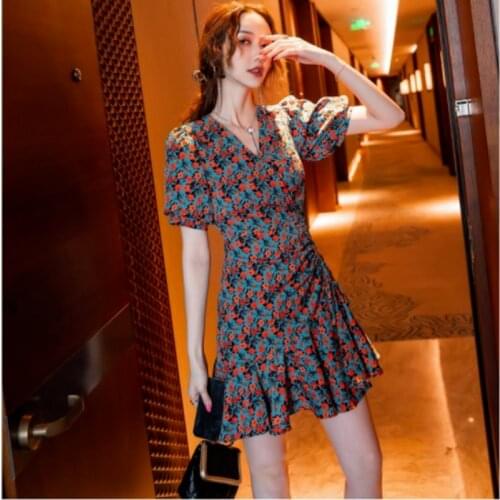 Plus size womens 2021 spring and summer new French fashion casual floral temperament short-sleeved dress