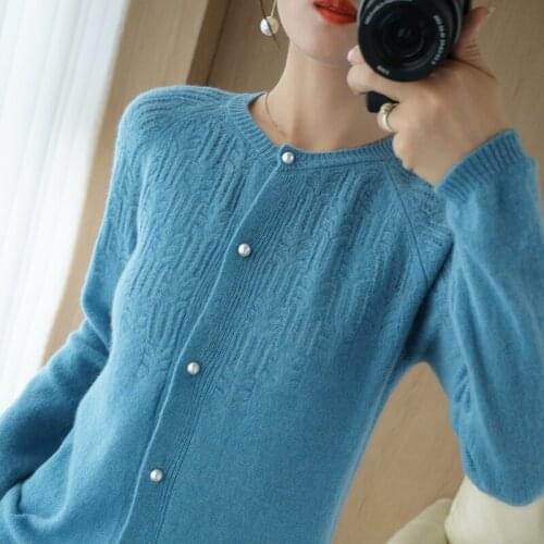 Elegant long-sleeved 100% wool sweater womens 2021 new single-breasted cardigan soft and flexible knitted jacket