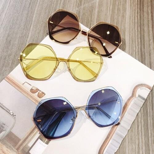 Top Quality New Trendy Womens Square Sunglasses Metal Shades Fashion Luxury Polygon Sunglasses Female Lady Brown Eyewear UV400