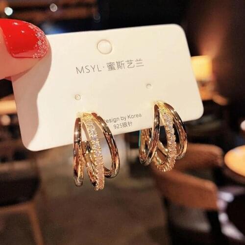 Womens Metal Ring Earrings Retro Three-Open Round C-Shaped Korean Personality Earring Accessories