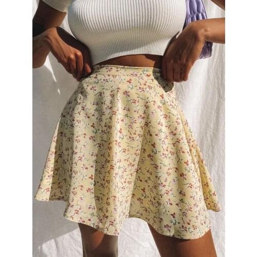Tossy Boho Floral Print Party Skirt Summer New High Waist Pleated Skirt Short Beach Sexy Frills Mini Skirts For Women 2021