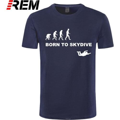 New Arrival Mens O-neck Born To Skydive Parachute Jump T Shirt Vintage Camiseta Crewneck 100% Cotton Plus Size T Shirt