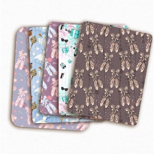 Polyester Cotton Fabric Hand Drawn Youth Girl Style Print for Hand Sewing DIY Craft Mask Making Handbook Cover 45 * 145cm/pc