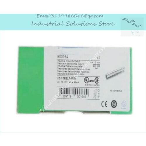 New Proximity Switch XS108BLPAM8 Spot