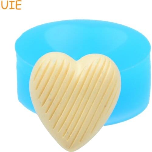 KYL001U 24.5mm 3D Heart Silicone Mold for Cake Decoration, Fondant Craft, Cabochon Candy, Resin, Chocolate, Jewelry, Gum Paste