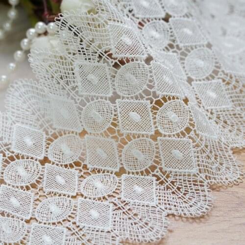 Off White Lace Venice Lace Trim Scalloped Geometric Hollowed Lace Fabric Trim Sewing Costume Craft Lace Novelty Design, 3 Yards