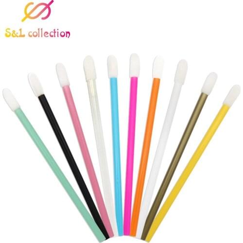 Disposable 50pcs Lip Brushes Colored Make Up Brush Cosmetic Lipstick Mascara Gloss Wand Tool Portable Lip Brushes Makeup Brushes