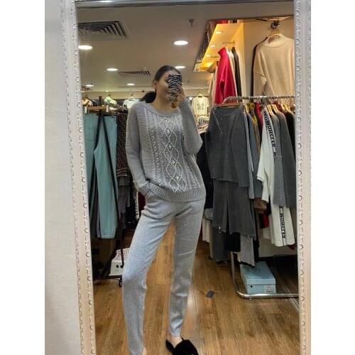 2020 Special Offer New Womens Cashmere Sweater Two Piece Set High-end Heavy Industry Nail Beads + Trousers Two-piece Women