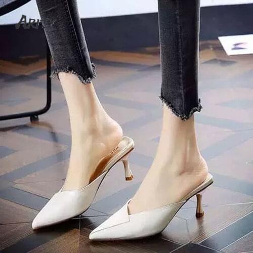 Womens Sandals Baotou Mid-heel Pointed Slippers Womens Sandals 2020 Summer Korean All-match Stiletto Retro High Heels