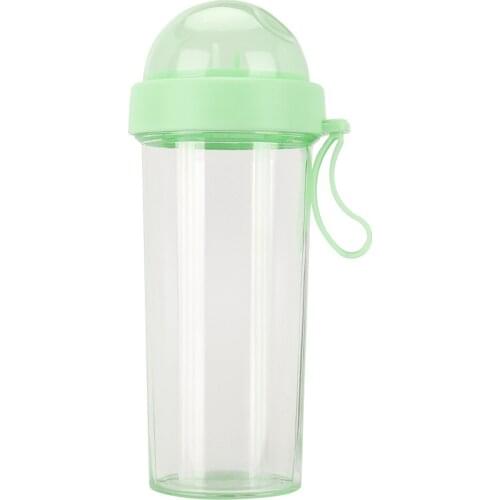 600 ml Portable Two Straws Water Bottle Dual-Use Drink Cup for Outdoor Travel Sport Geeen With a silicone handle