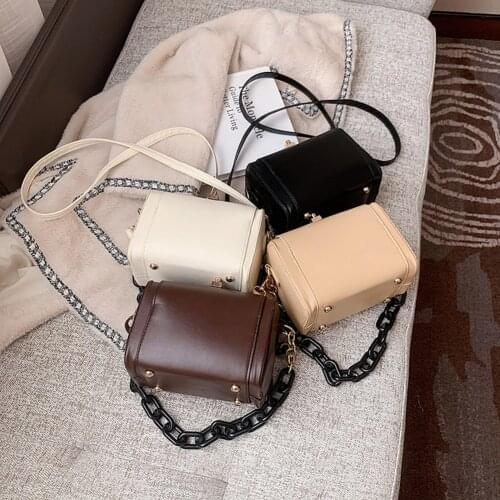 Fashion Exquisite Shoulder Bag Portable Solid Color Messenger Bags Retro Women Shopping Bag Chain PU Leather Top-handle Tote New